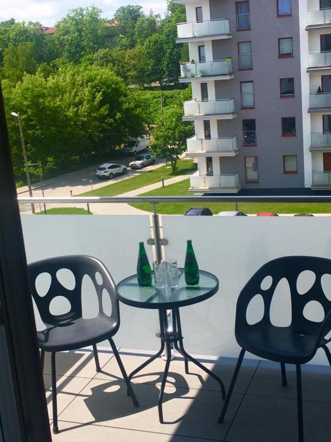 Апартаменти Apartament Tuwima Park Ольштин Екстер'єр фото